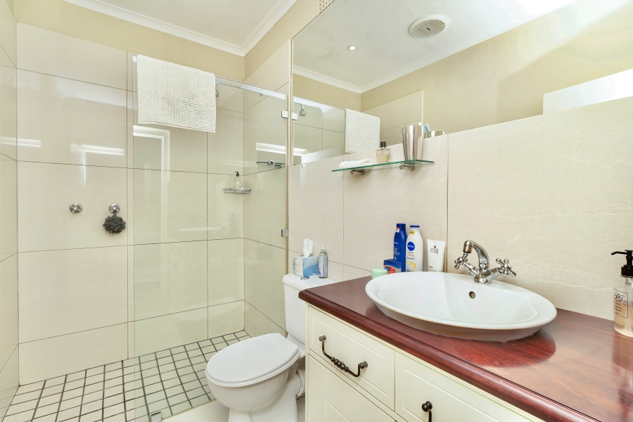 5 Bedroom Property for Sale in Tokai Western Cape